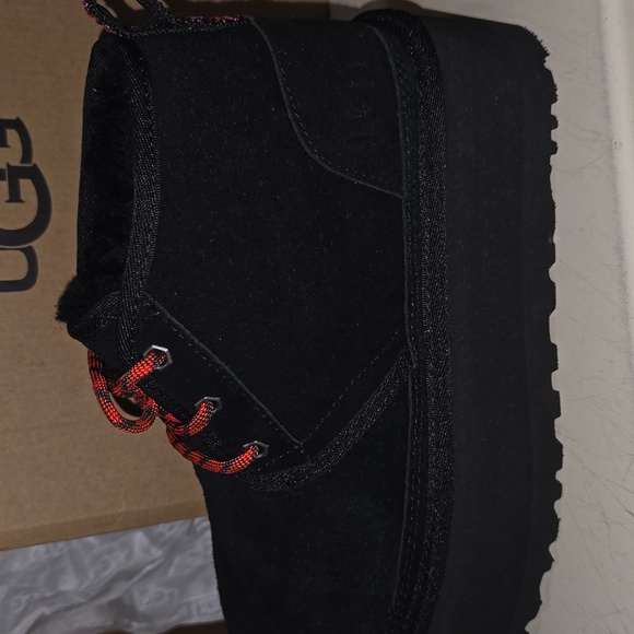 AUTHENTIC UGG Neumel Heritage Platform  Size 9, Color Black - Picture 7 of 11